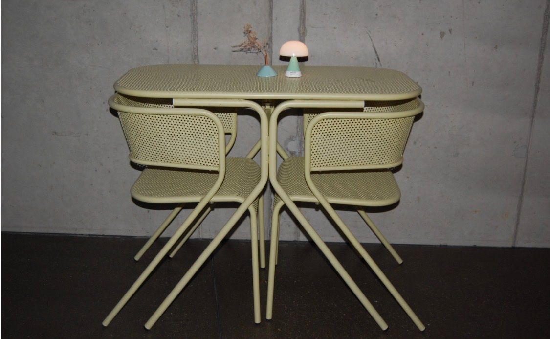 Set de table et chaises: Outdoor Sitzgarnitur – D'occasion à Zürich par ama_2gwz
