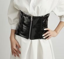 Corsetto simipelle nero con cerniera👌tgM/L-nuovo