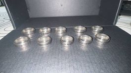 Drehbarer Ring-Set mit verschiedenen Grössen