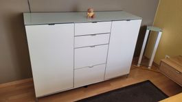 Weisse Kommode Modell Chiraz mit Swarovski Steine