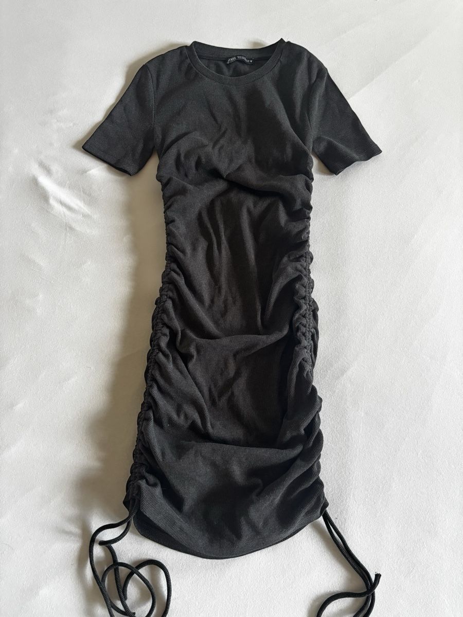 Zara Kleider & Röcke: robe Zara – Neu (gemäss Beschreibung) aus Vouvry von sha_rk5q