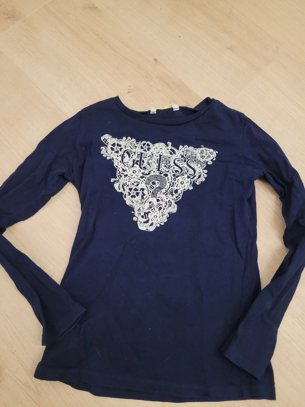 Guess Maglioni & Felpe: dünner Pullover Gr. 128 guess – Usato da Lupsingen venduto da sta_wgg5