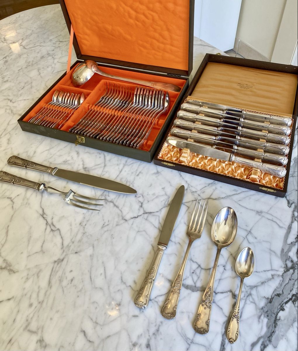 Set di posate: Ménagère complète en métal argenté – Usato da Genève venduto da Oscar-111 4