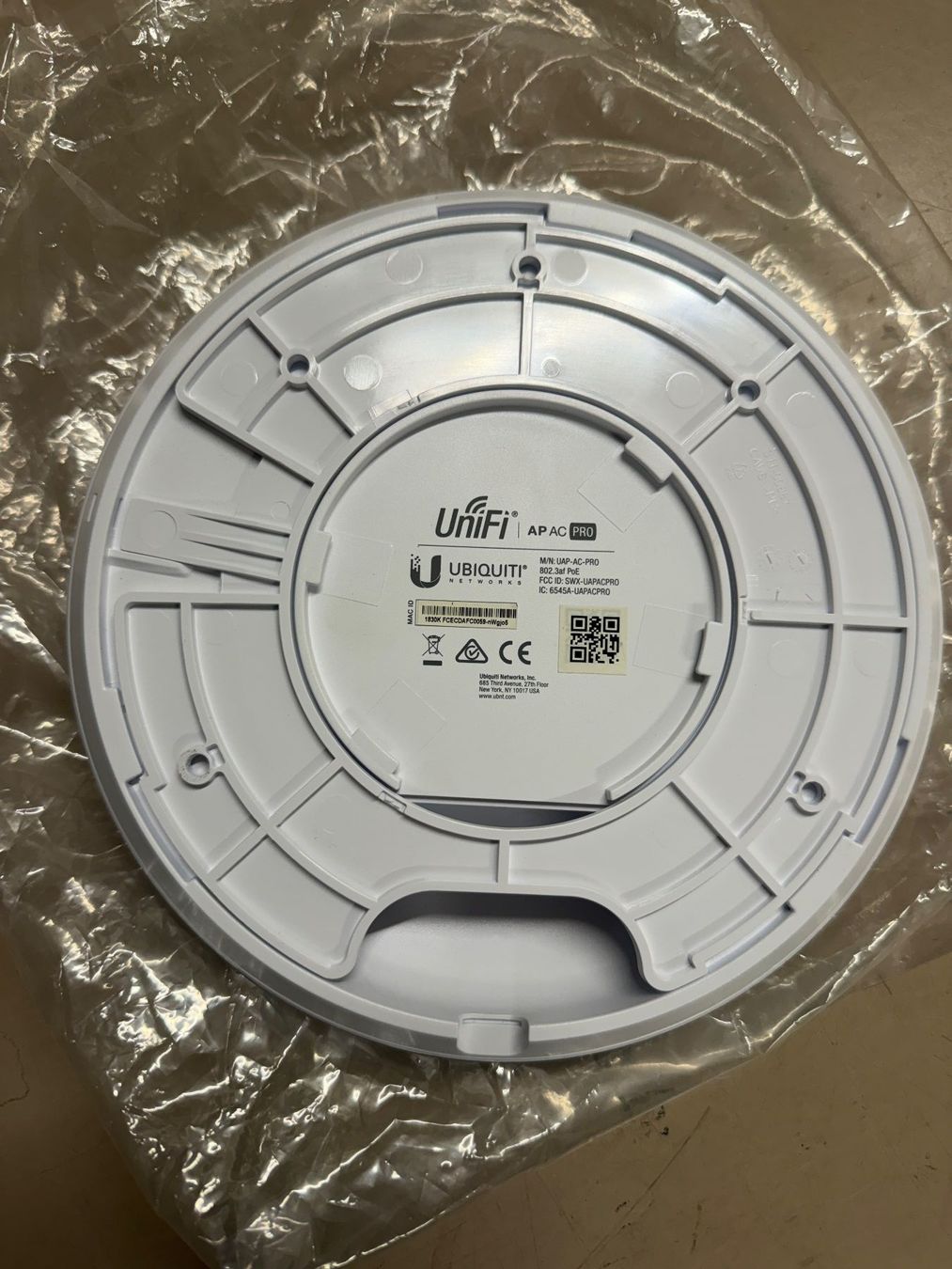 Wlan: Ubiquiti UniFi AP AC-PRO – Gebraucht aus Zürich von jhkag 2