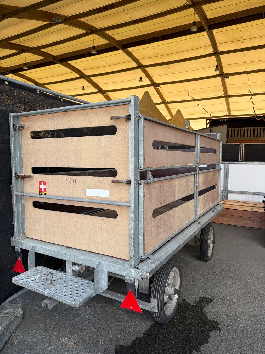 Anhänger: Postwagen – Gebraucht aus Weinfelden von HC-Thurgau_1989 2