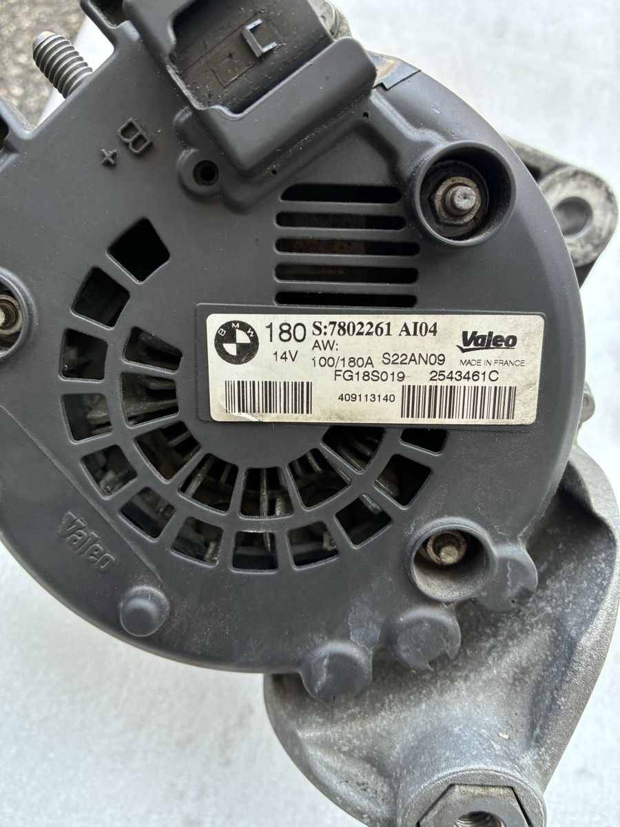 BMW Tutti pezzi di ricambio auto: BMW e91 Alternator – Usato da Grenchen venduto da Netii10