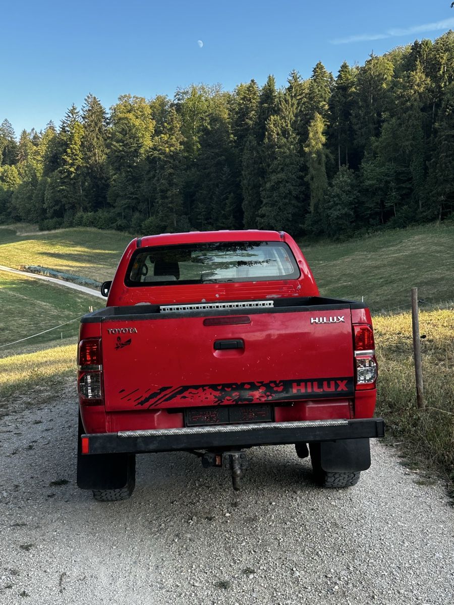 Toyota Nutzfahrzeuge: Toyota Hilux 2.5 D4D – Gebraucht aus Pfeffingen von Buuri05 3