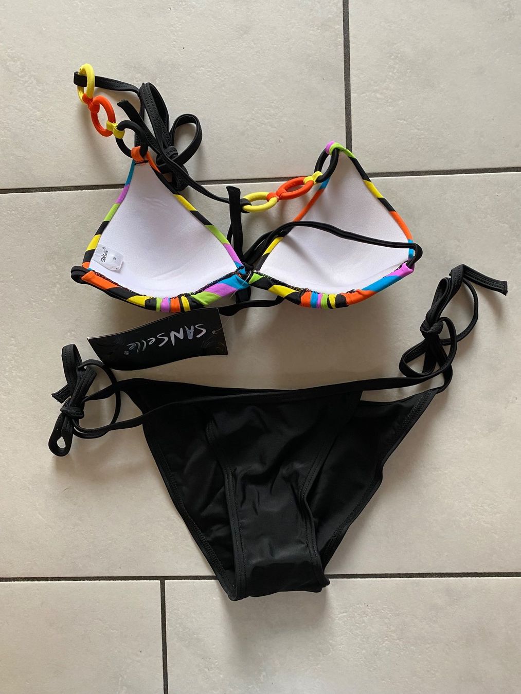 Costumi da bagno & Bikini: Bikini Sanselle - Grösse 34 - Schwarz/Multicolor – Nuovo e nell'imballaggio originale da Eschenbach SG venduto da Peachick 2
