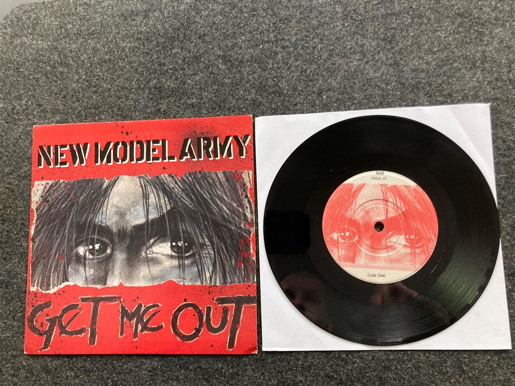 Dischi in vinile: New Model Army - Get Me Out – Usato da Fribourg venduto da Karushi