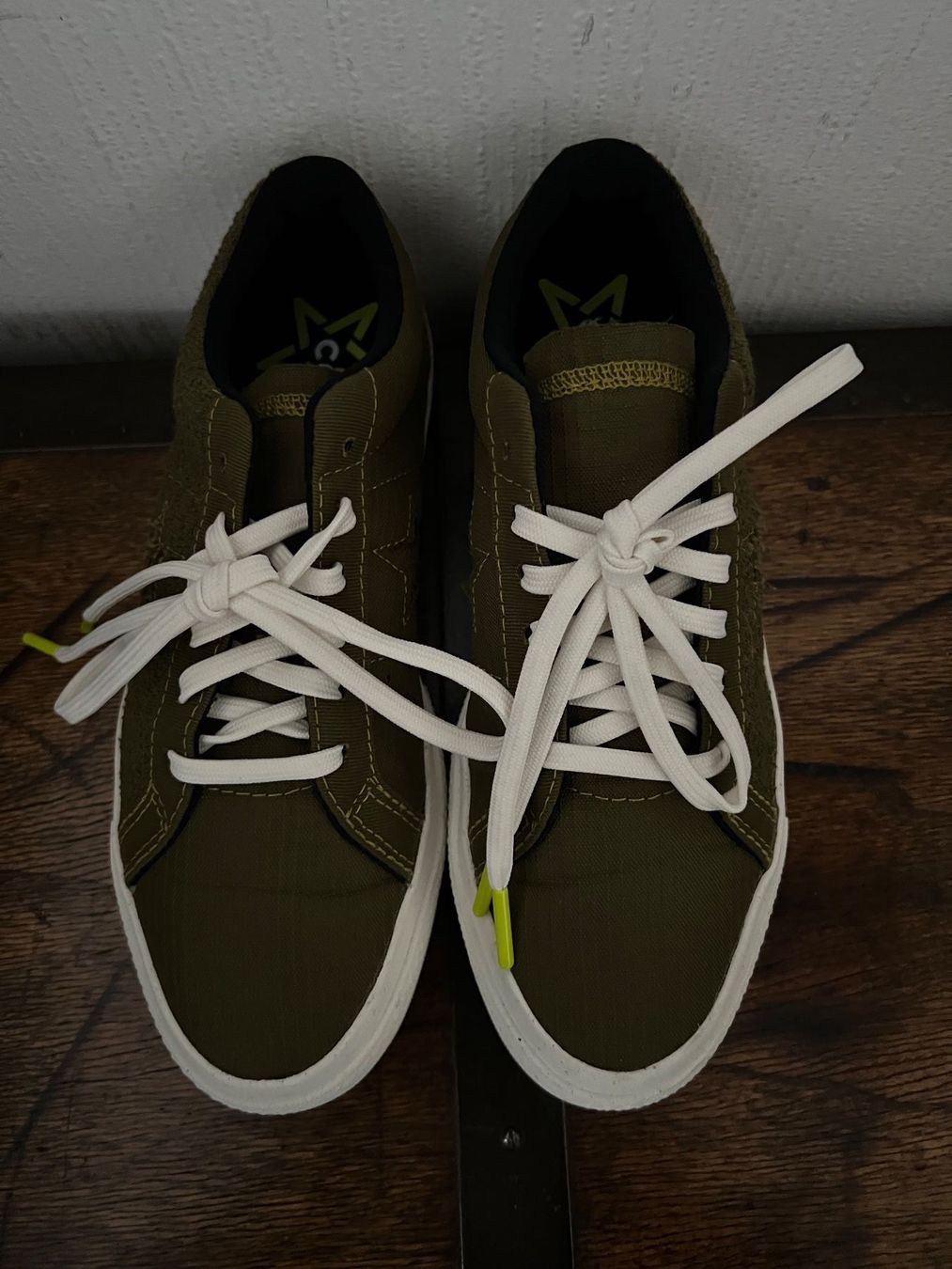 Converse Chaussures femmes: Converse sneakers – D'occasion à Lausanne par dia_xs9l