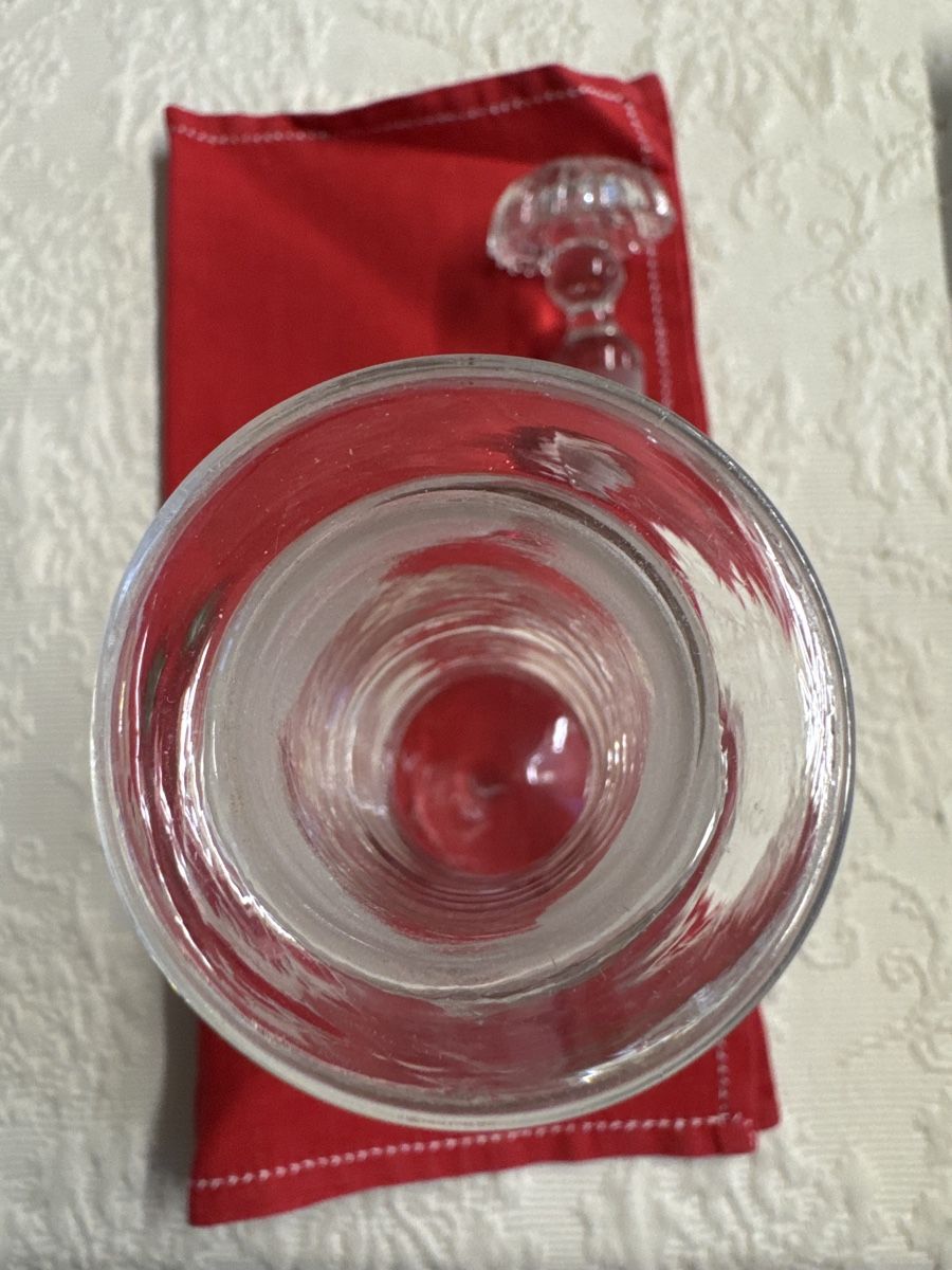 Carafes: Weinkaraffe mit Traubenmuster – D'occasion à Gams par ver_n7n9 4