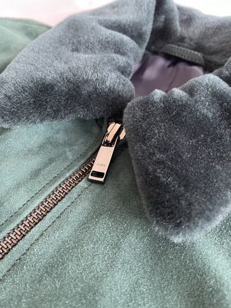 Zara Wildlederjacke grün Gr. L Herren
