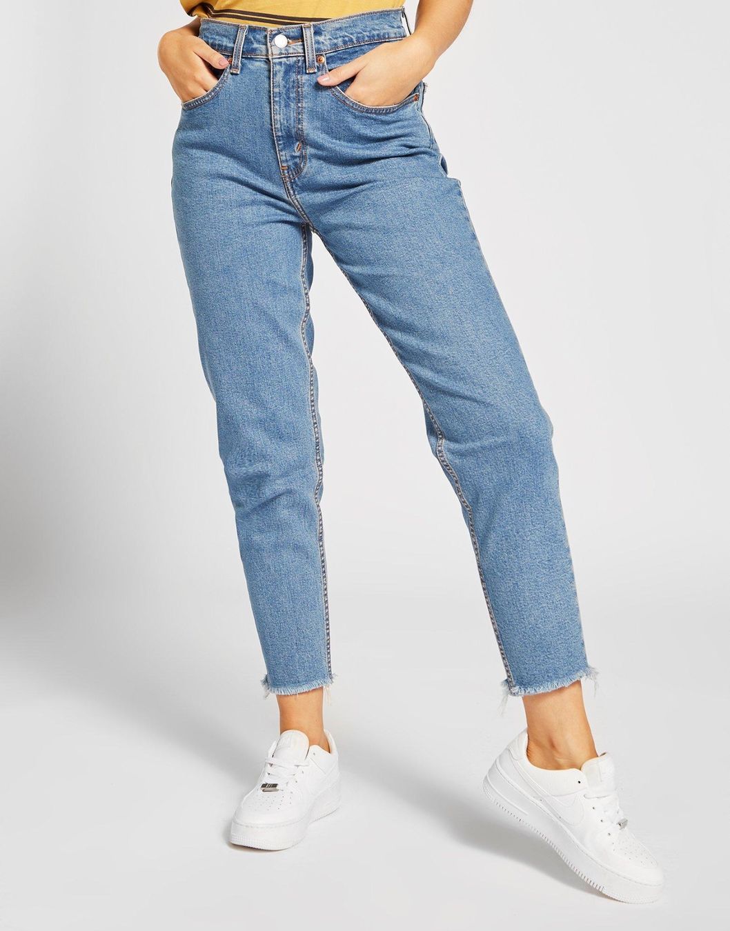 Levi's Jeans: Levi‘s Mom Jeans Gr. 25 – Usato da Bern venduto da Liv_45nl 1