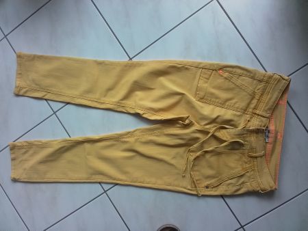 Tolle gelbe STREET ONE Hose 25/28