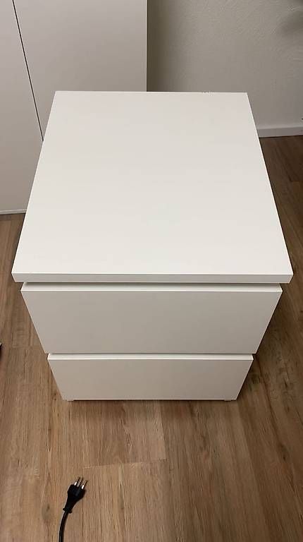 Comodini: Malm Nachttisch – Usato da Altendorf venduto da S.Maechler 1