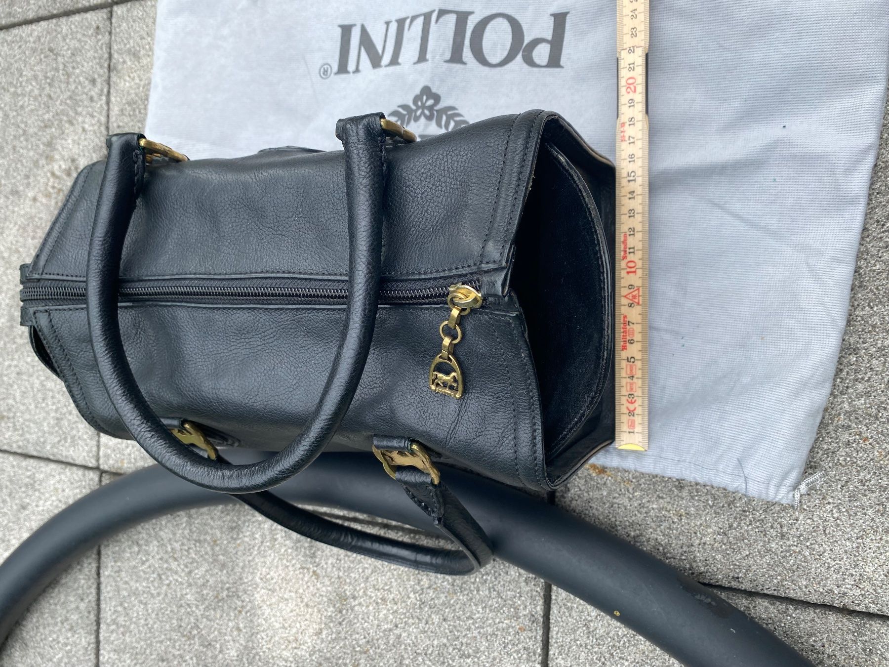 Borse da donna: Pollini heritage handbag black leather – Usato da Monteggio venduto da dem_7zj2 9