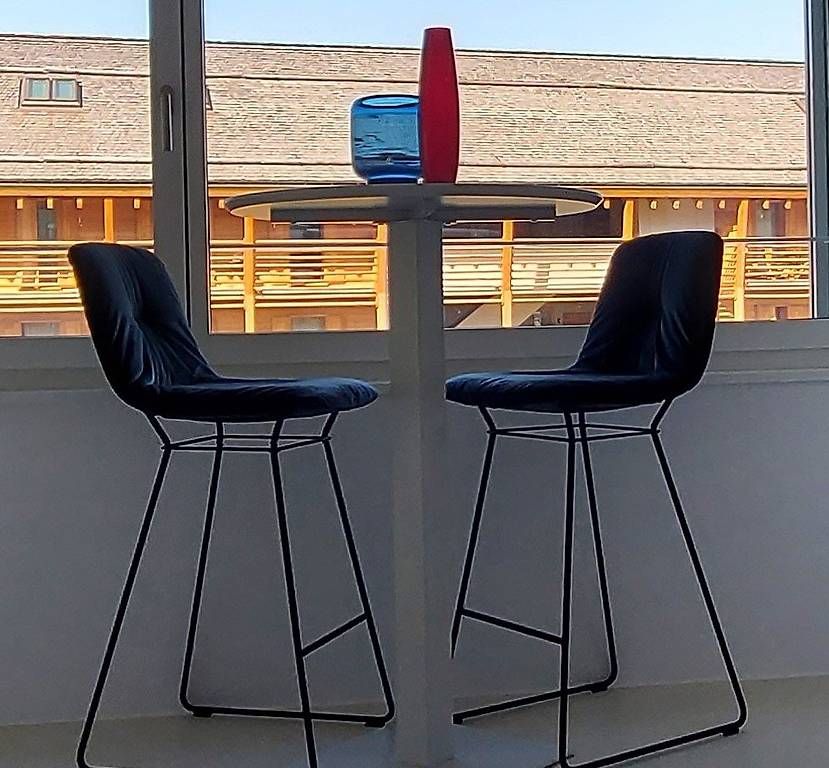 Tables: Bartisch/Beistelltisch – D'occasion à Abtwil AG par birgisch01 1
