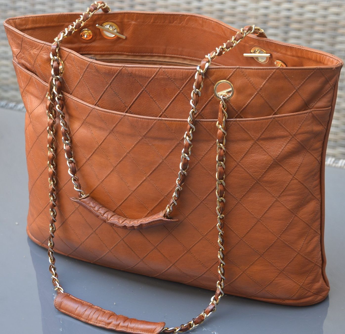 Chanel Borse da donna: Chanel Tasche / sac – Usato da Collonges venduto da Auganien 2