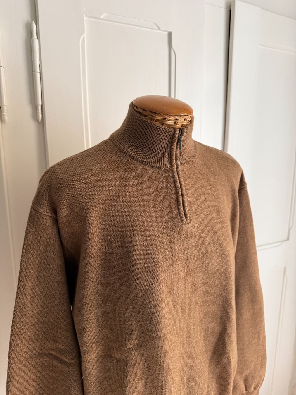 Pulls & Sweat-shirts: VIYELLA - Merinowolle Strickpullover hellbraun M – D'occasion à Zürich par Diazaio 1