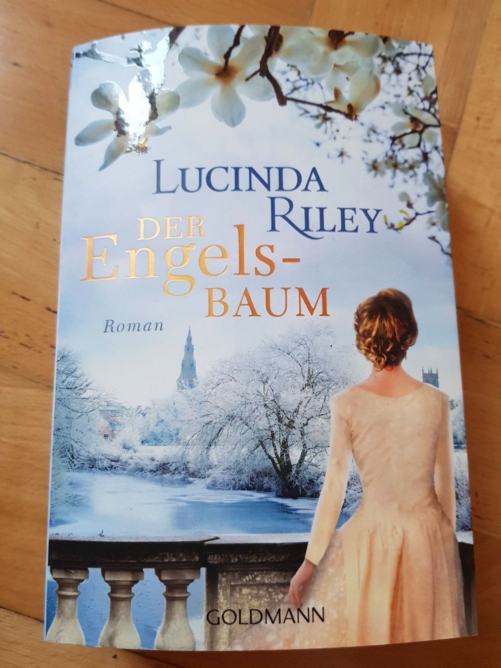 Libri: Lucinda Riley Der Engelsbaum – Usato da Weggis venduto da Leeclipse 1