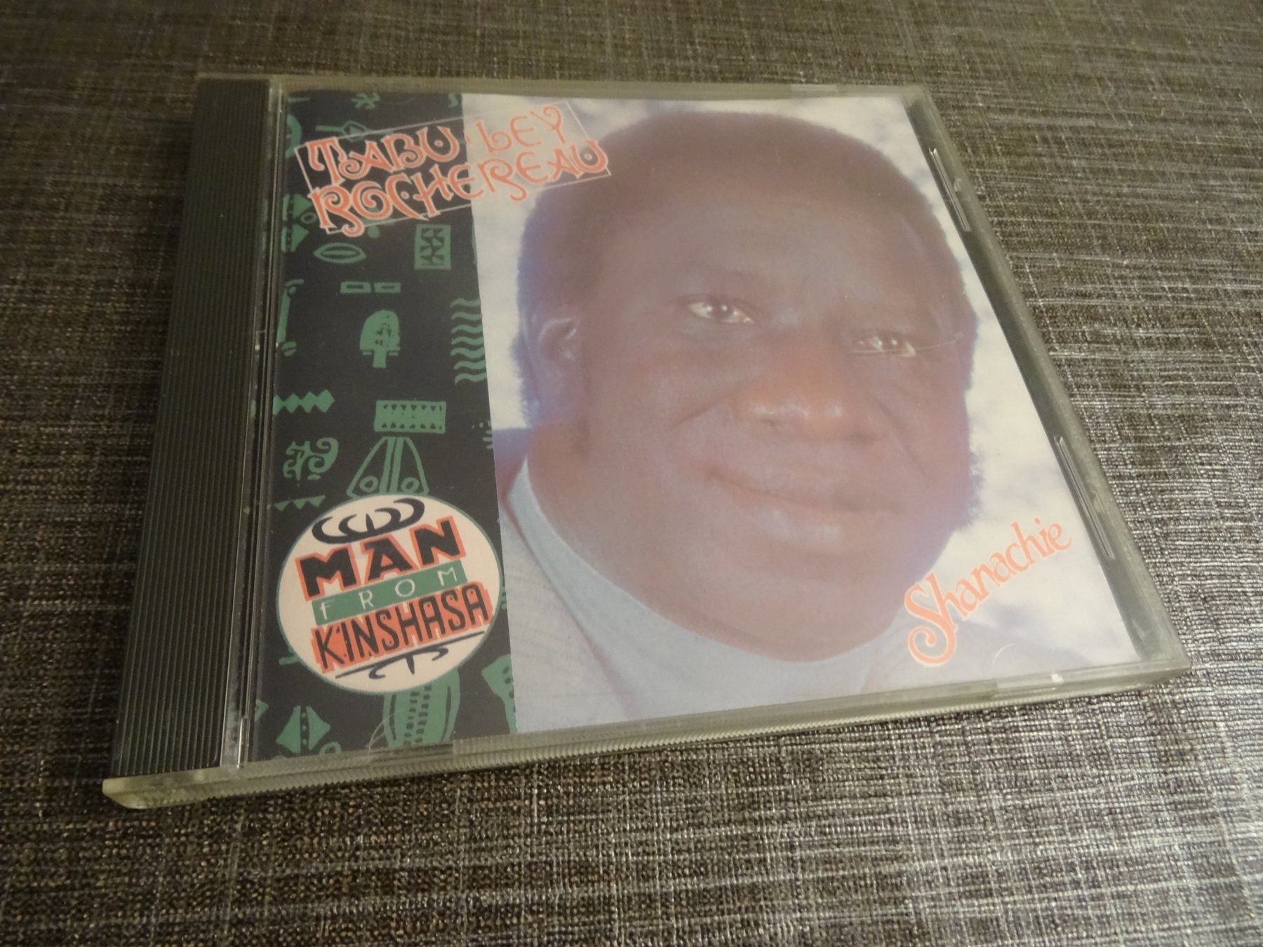CD: Tabu Ley Rochereau - Man From Kinishasa CD – Usato da Olten venduto da Disc-Ausverkauf