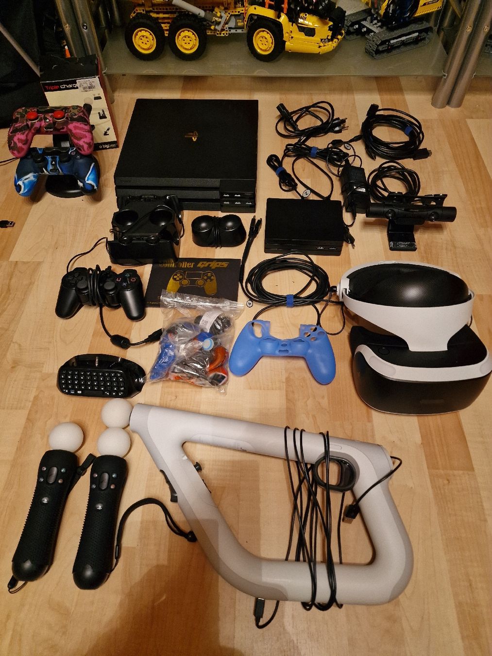 Sony Konsolen: Playstation 4 – Gebraucht aus Freienwil von rogge5000