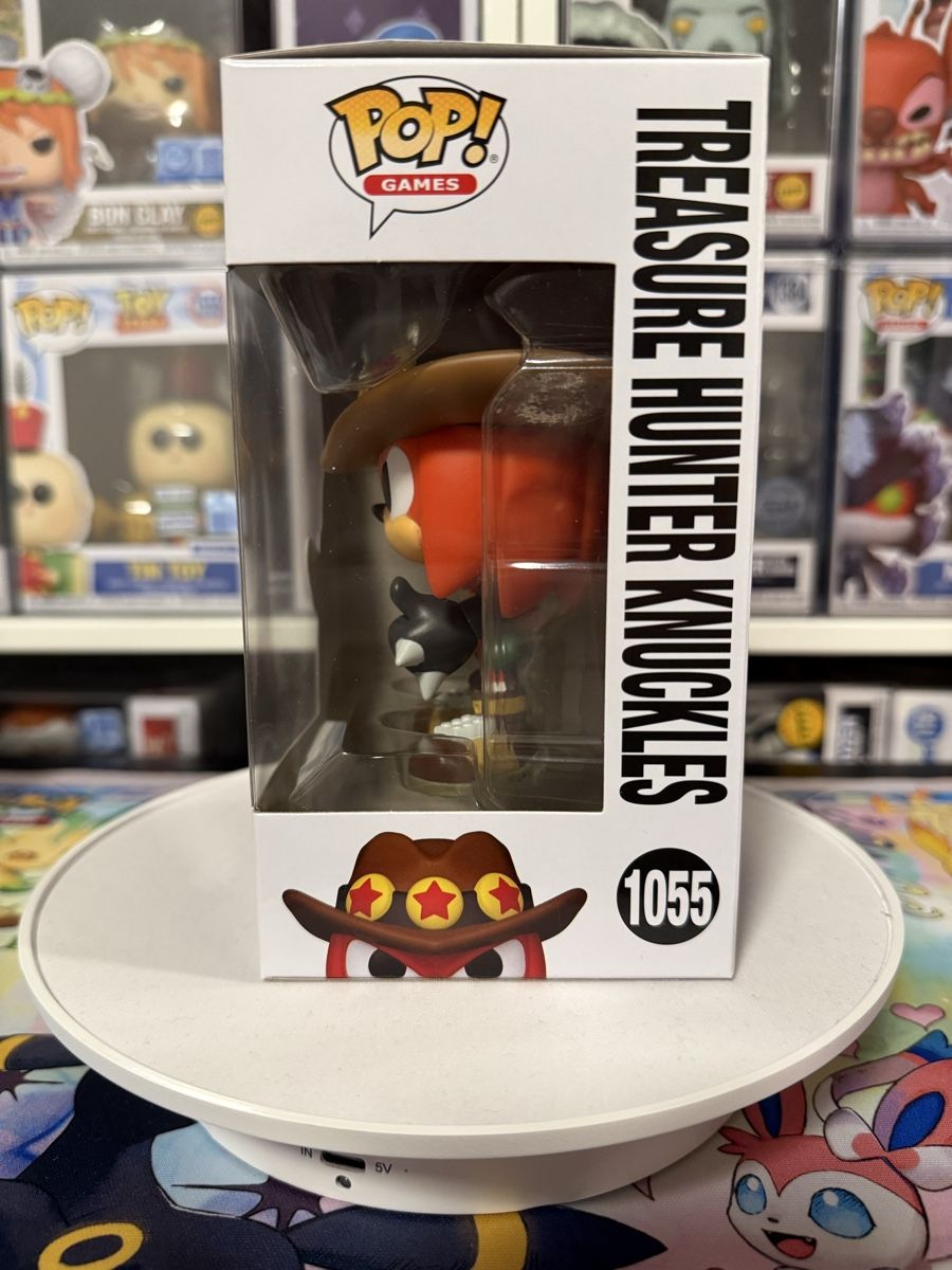 Funko Statuette: Funko Pop Treasure Hunter Knuckles 1055 – Nuovo e nell'imballaggio originale da Flüelen venduto da alex_y88 1