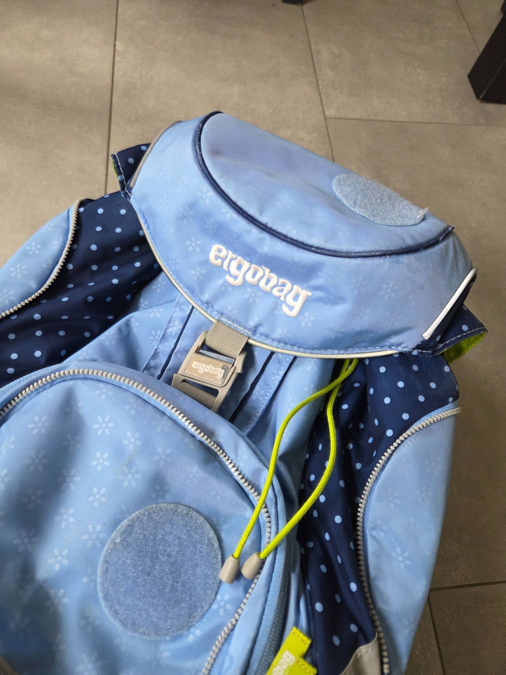 Ergobag Kindertaschen: Ergobag Pack  schulthek / Rucksack  hellblau – Gebraucht aus Wiesendangen von thawacc 3