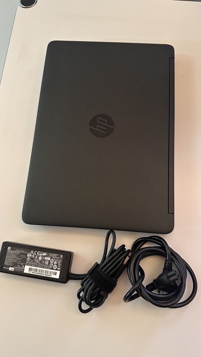 Hewlett Packard Notebook: HP ProBook 640 G1 mit kleine Pixelfehler – Usato da Hinterkappelen venduto da Gogigo36 1