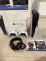 PS5 Disc Edition 825 Go + 2 manettes + casque + 2 jeux