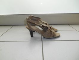 Tod’s Ledersandale Grösse 38 *NEU*
