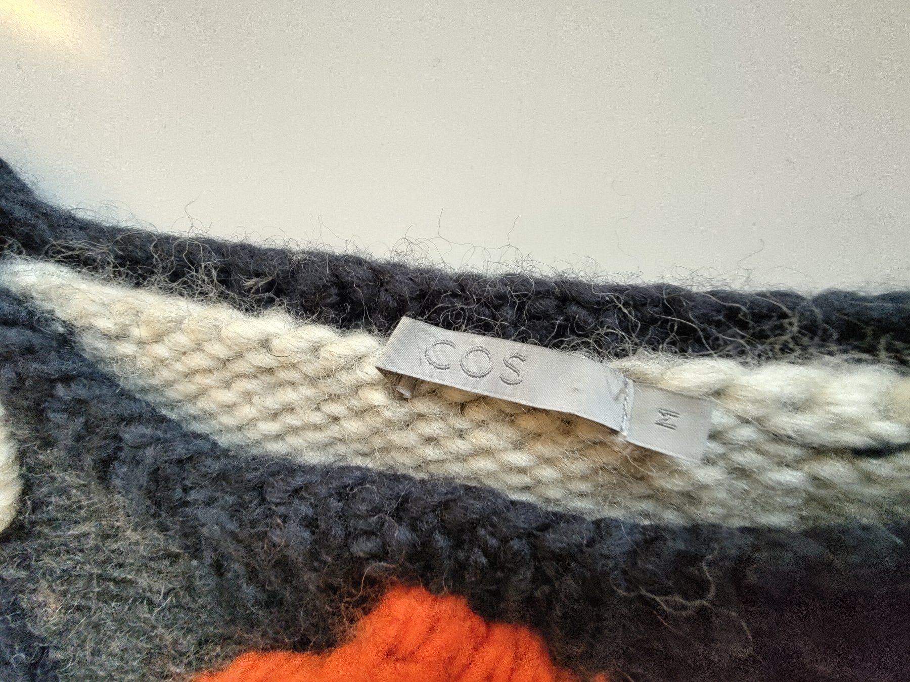Cos Pullover & Sweatshirts: COS Wollpullover, mehrfarbig, Grösse M – Gebraucht aus Zürich von ste_58hs 2