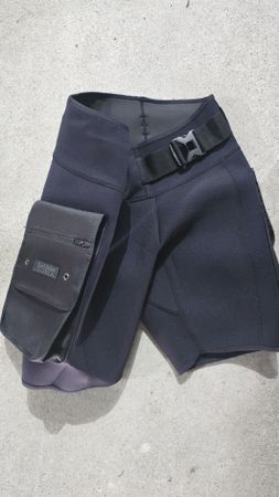 Fourth Elrment Technical Shorts Gr. XL