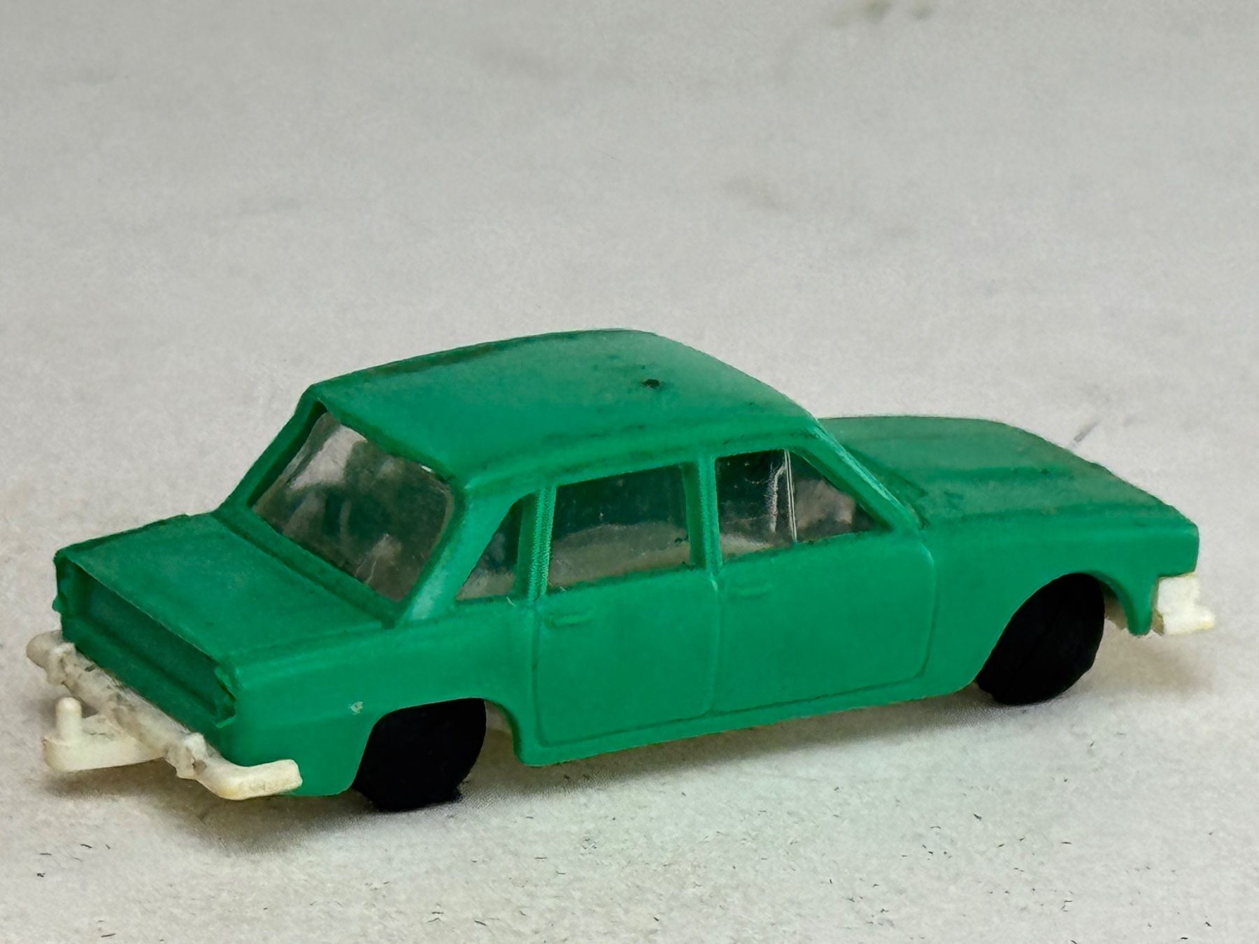 Triumph Modellini d'auto: VE- Triumph 2000 grün – Usato da Elm venduto da Wikmtz 1