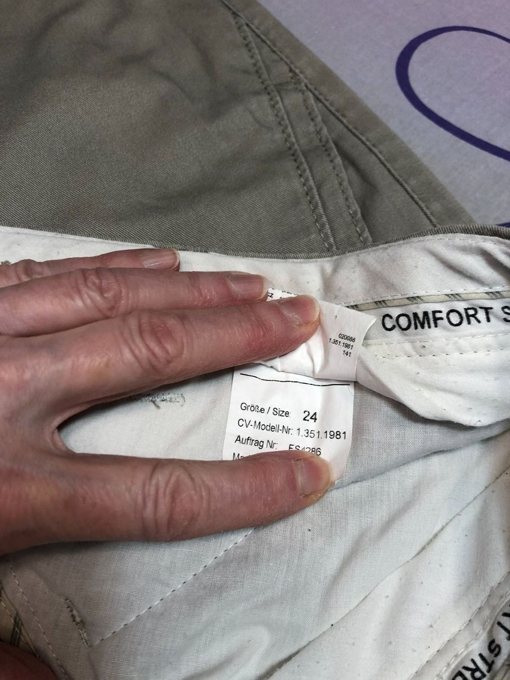 Pantaloni: Hose – Usato da Wettswil venduto da MargrithK01 3
