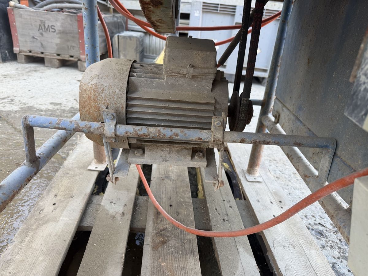 Tutte le macchine: Tischkreissäge elektrisch  – Difettoso da Niederbipp venduto da baggerch 3