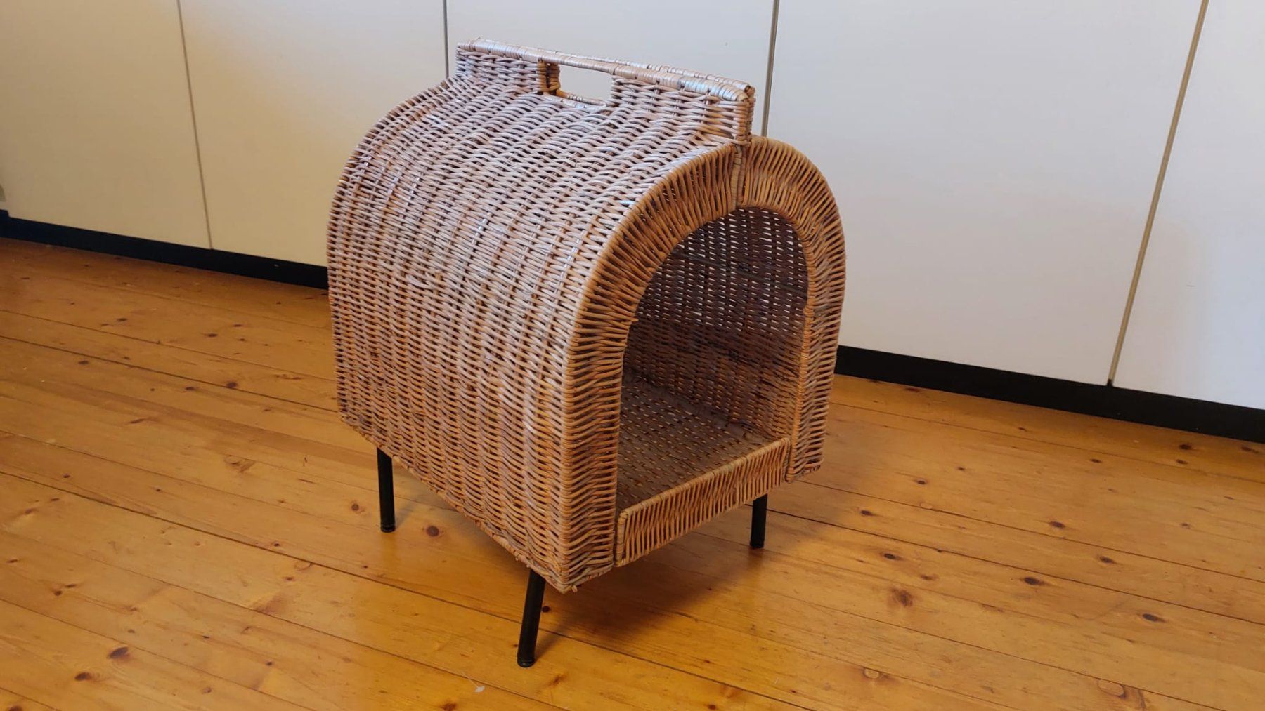 Ikea Liege- & Schlafplätze: IKEA UTSÅDD Katzenhaus, Rattan – Gebraucht aus Winterthur von l.nilles 3