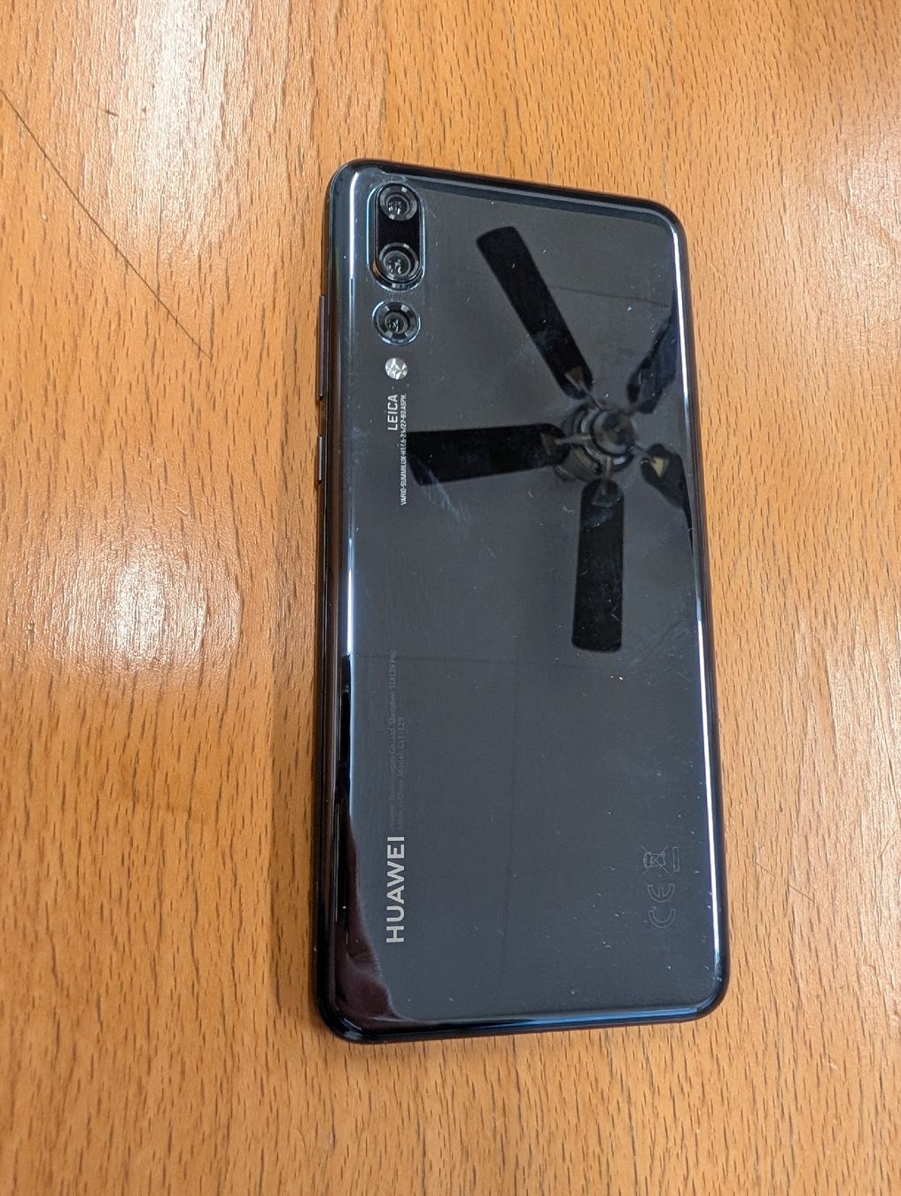 Huawei Telefoni cellulari / Smartphones: Huawei P20 pro 128GB – Usato da Boswil venduto da sami_L_jackson 2