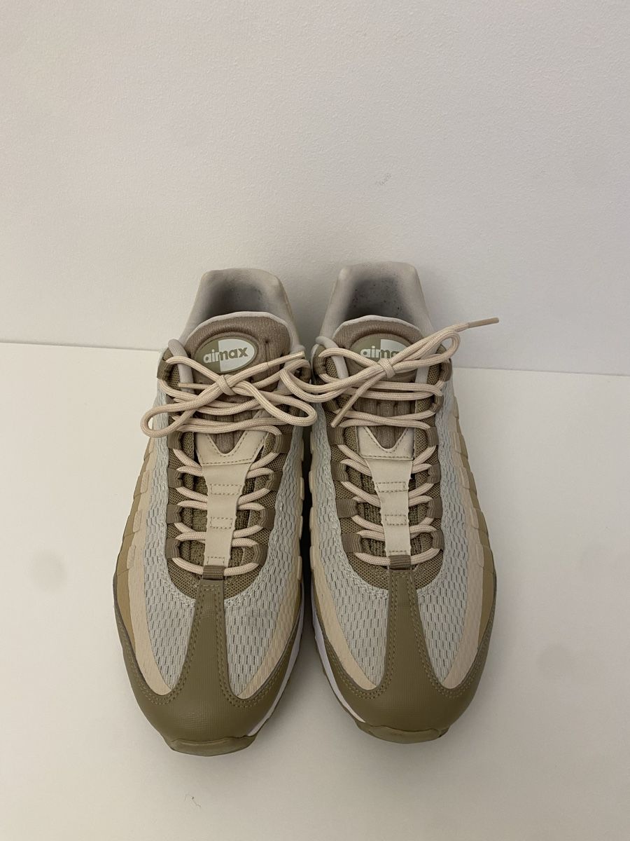 Nike Chaussures hommes: NIKE Sneaker Air Max 95 Size 42.5 – D'occasion à Brüttisellen par xe_m 2