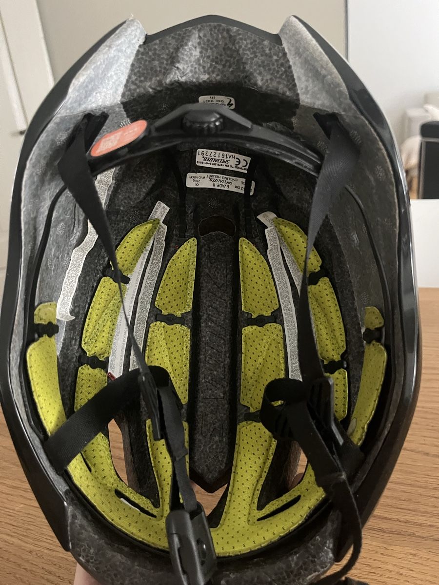 Specialized Caschi: Helm sworks evade 3 (Specialized) – Usato da Zürich venduto da Kakadu11 2