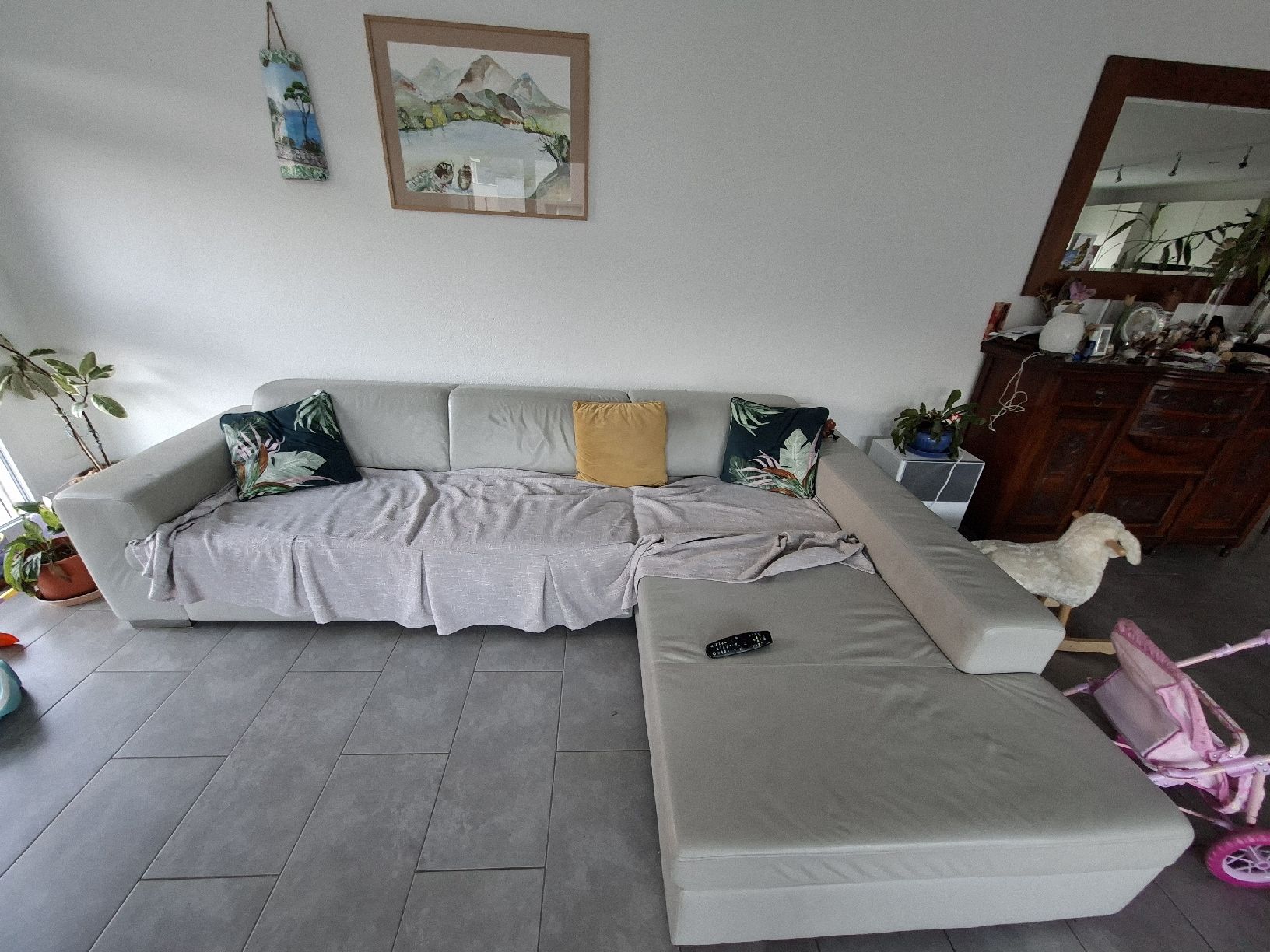 Divani: GRATIS SOFA L SHAPE IN WALENSTADT – Usato da Walenstadt venduto da ELNINOMARAVILLA