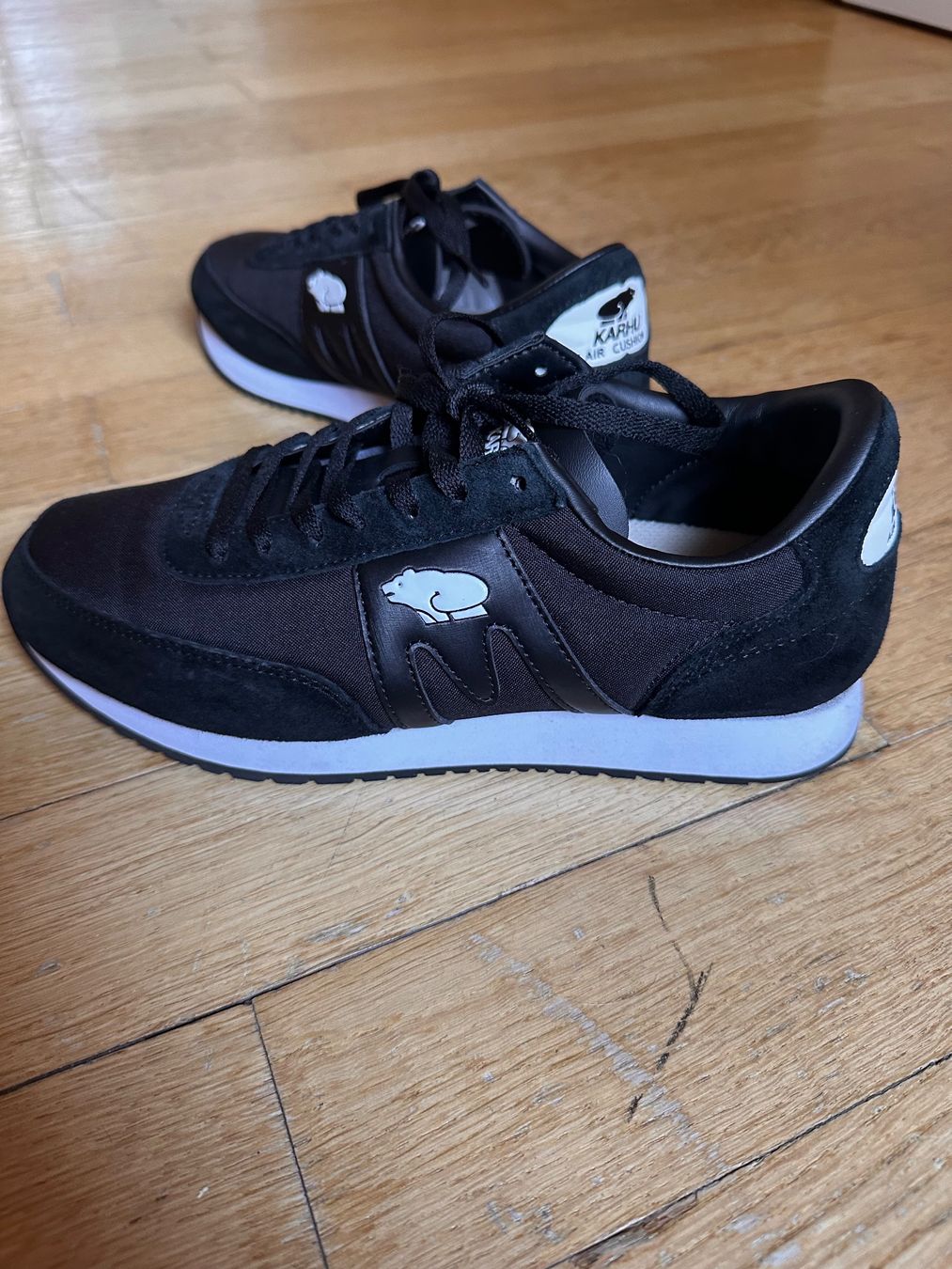 Karhu Scarpe da uomo: Sneakers Karhu Gr. 40 Albatross 82 – Nuovo (secondo la descrizione) da Zürich venduto da Swisspa