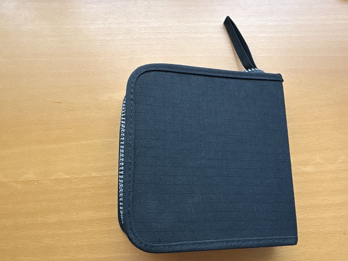 Altro in  Abbigliamento & Accessori: CD Etui neu nie gebraucht  – Nuovo (secondo la descrizione) da Grenchen venduto da nethy 1