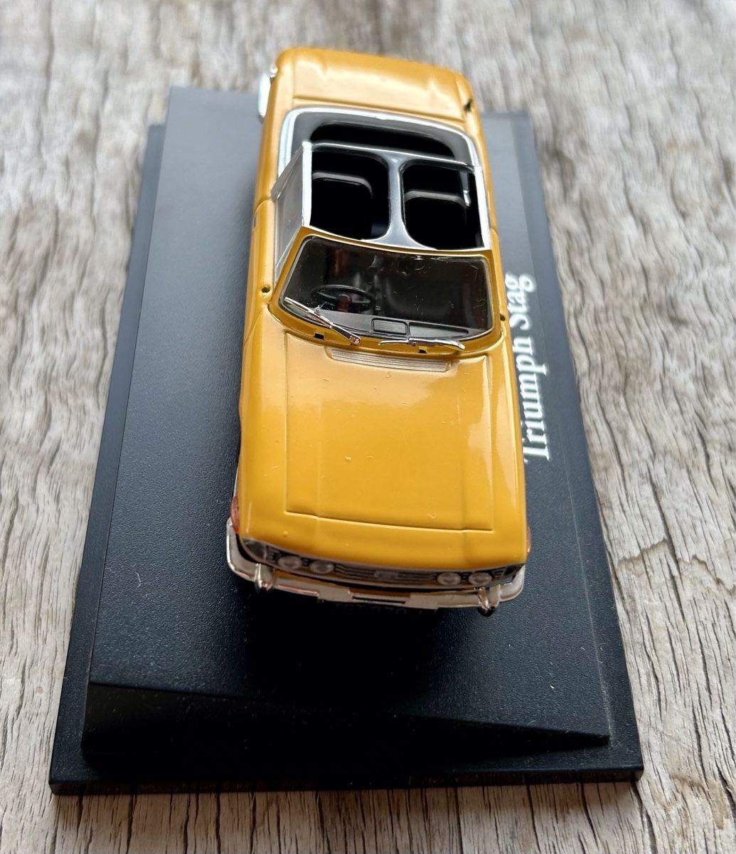 Triumph Modellini d'auto: Triumph Stag – Usato da Männedorf venduto da kuhgel 1