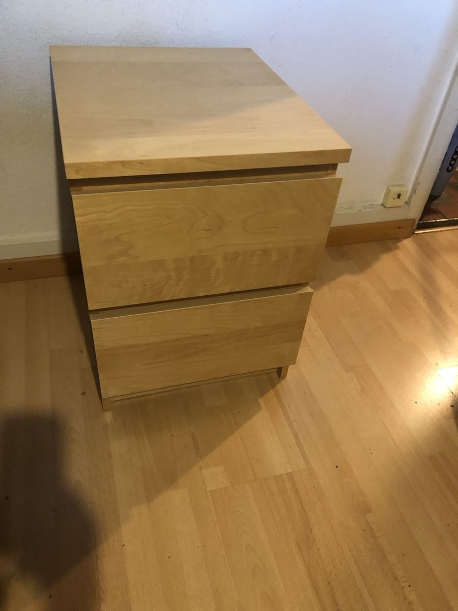 Ikea Comodini: IKEA MALM  Nachtisch – Usato da Olten venduto da Lara1967 4