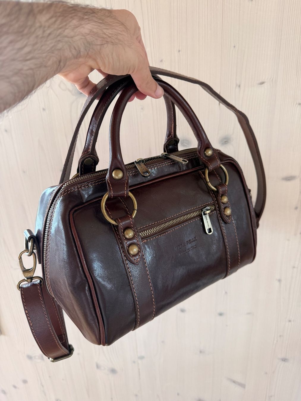 Taschen für Damen: Umhänge-Ledertasche , toller Hingucker – Neu (gemäss Beschreibung) aus Knonau von Danyboy30
