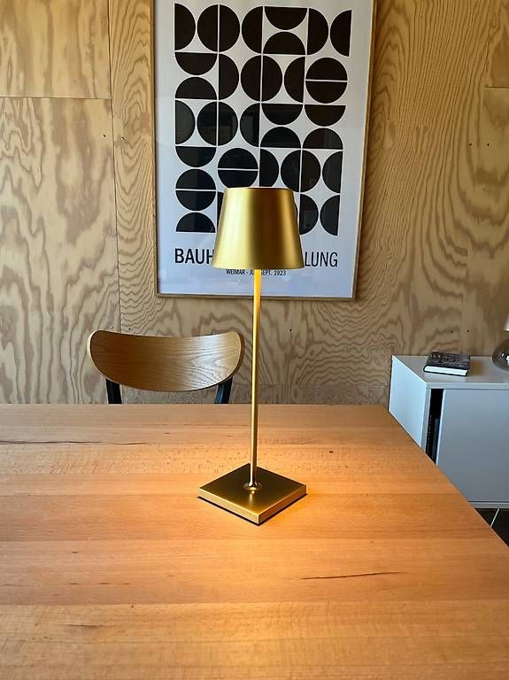 Lampade: Akku-Tischleuchte – Usato da Corgémont venduto da ivia71 1