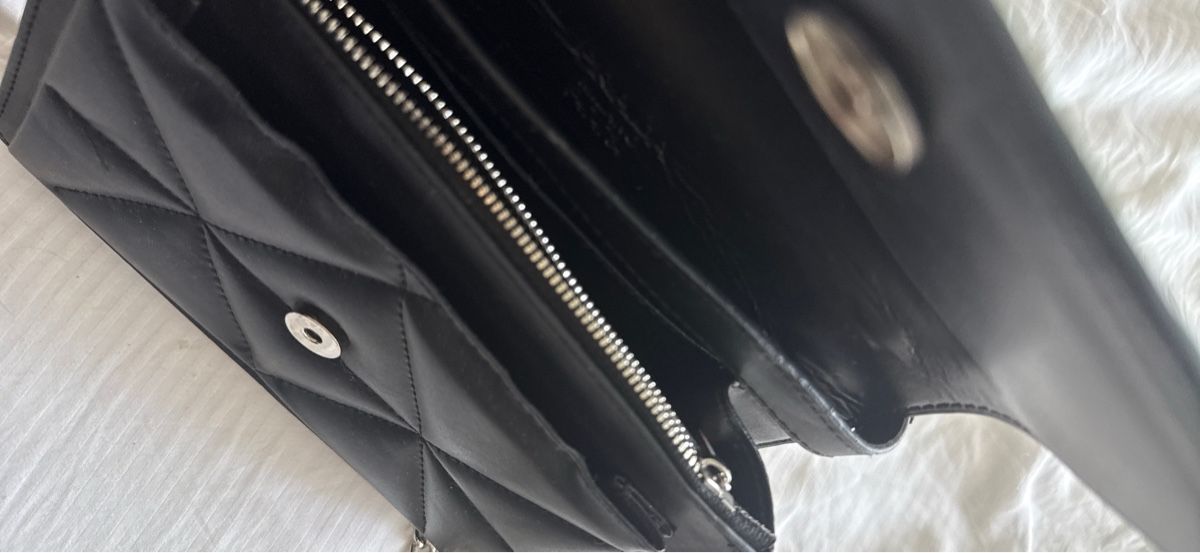 Prada Taschen: Prada Tasche – Gebraucht aus Kappel SO von fus_5ynp 1