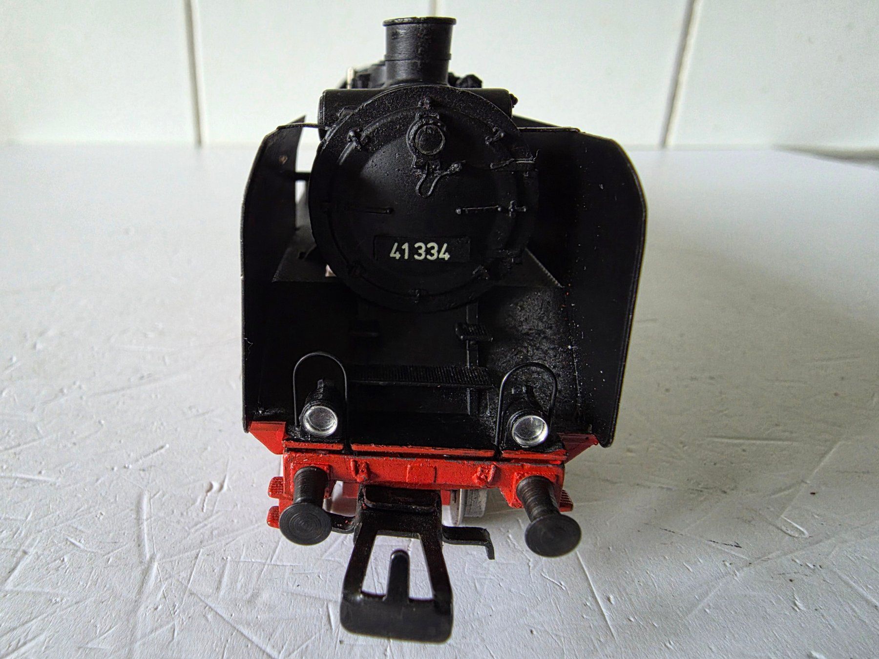 Märklin Modellini di ferrovie: Tenderlok DB BR 41, Lok-Nr. 41 334 – Usato da Seuzach venduto da Loeckeli01 4
