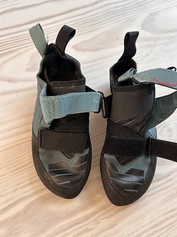 Black Diamond Scarpe da donna: Chaussons d'escalade Black Diamond 41 – Usato da Denens venduto da nrinaldi